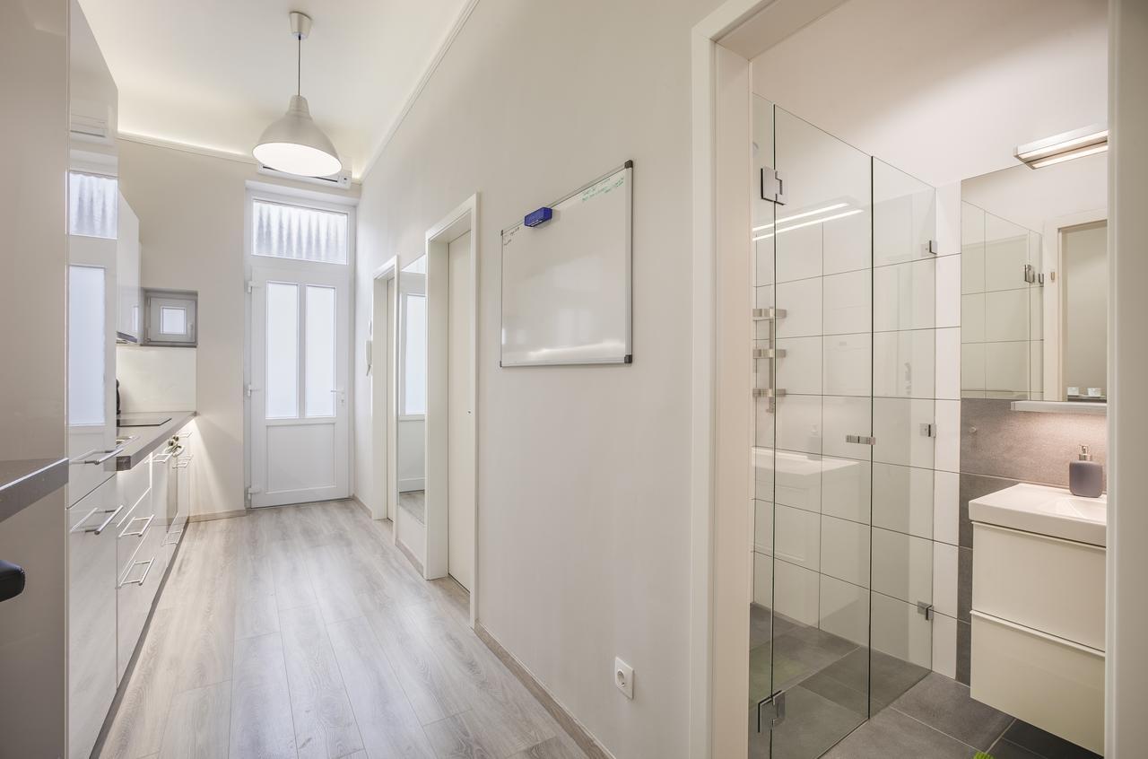 בודפשט Kings Cross Apartment מראה חיצוני תמונה
