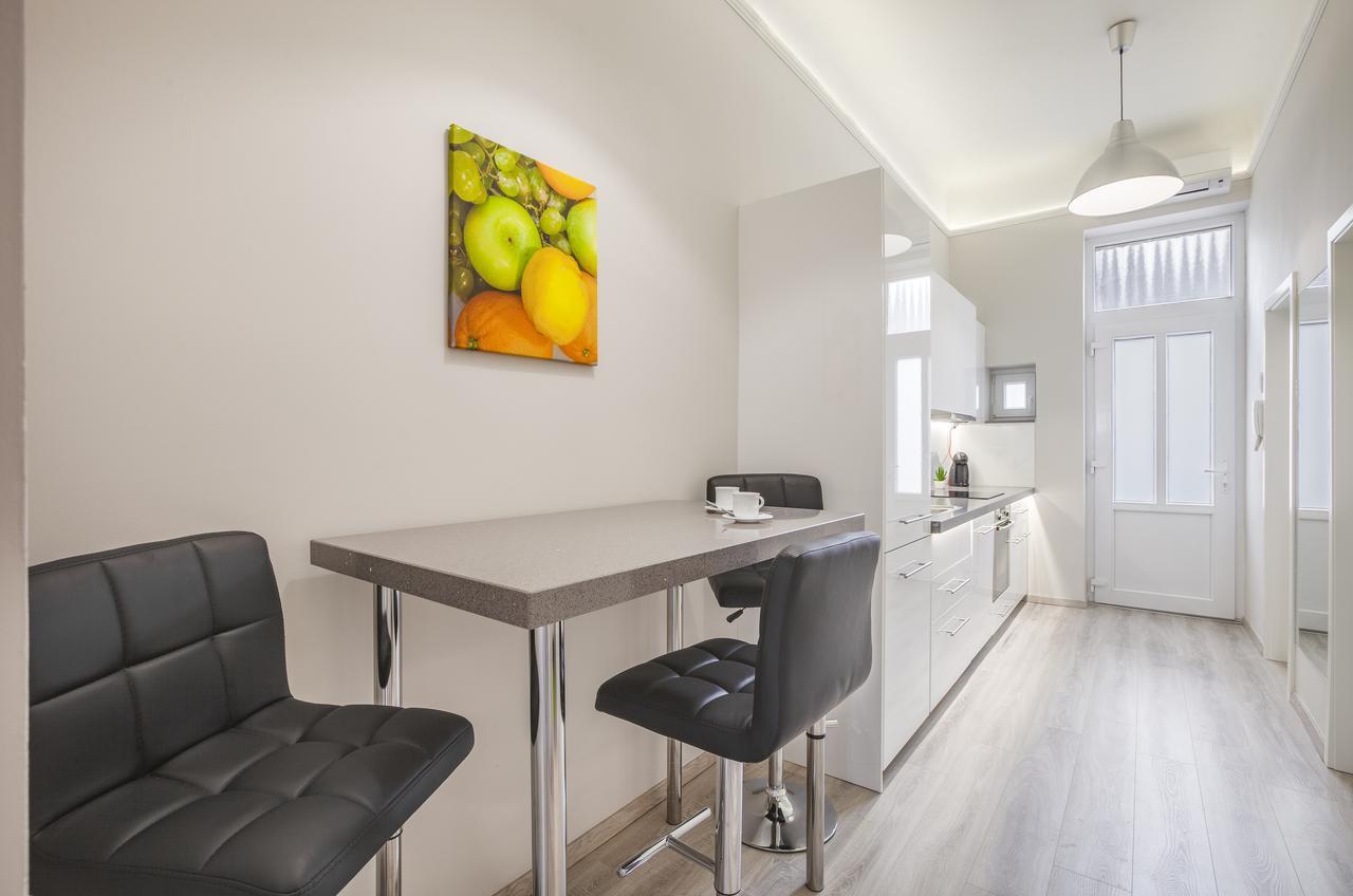 בודפשט Kings Cross Apartment מראה חיצוני תמונה